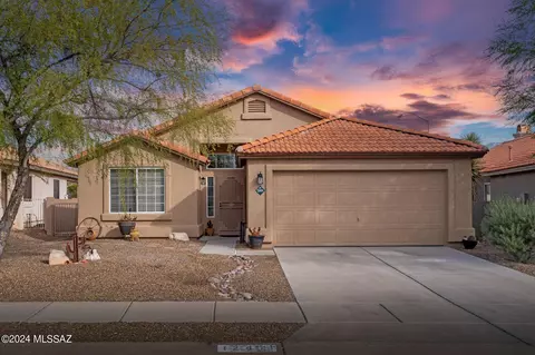 12404 N Mesquite Crest Way, Oro Valley, AZ 85755