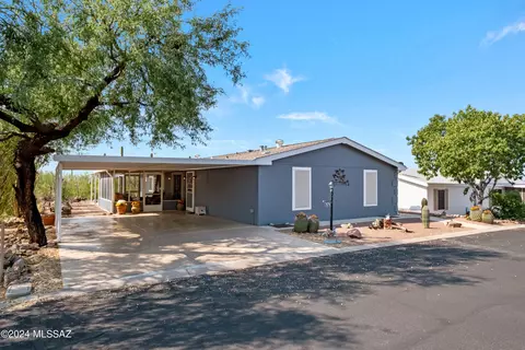 7679 W Silver Nugget St, Tucson, AZ 85735