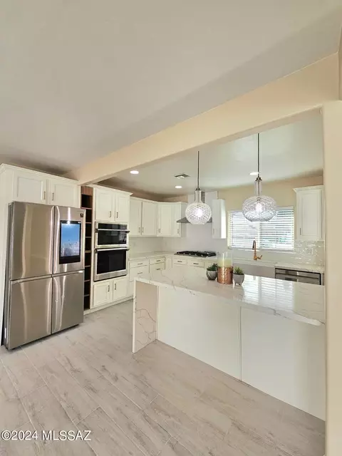 3232 N Treat Cir, Tucson, AZ 85716