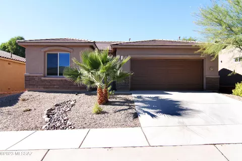 5514 S Guthrie Peak Dr, Green Valley, AZ 85622