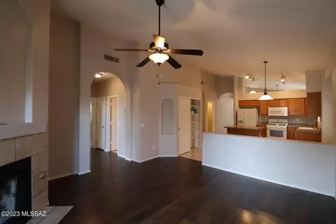 60436 E Blackcrest Loop, Tucson, AZ 85739 photo 11