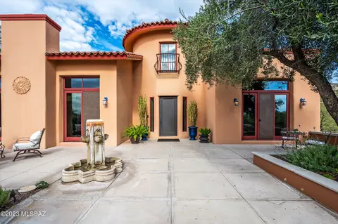 4701 E Winged Foot Dr, Tucson, AZ 85718