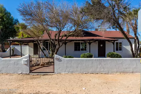3229 N Tucson Blvd, Tucson, AZ 85716