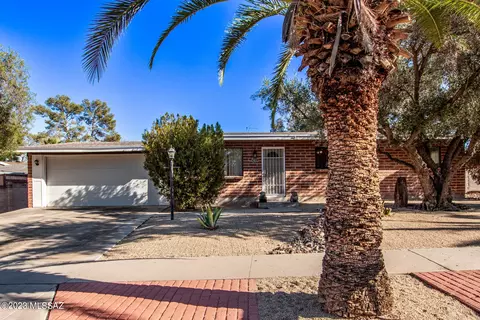 411 S Avenida De La Vista Vis, Tucson, AZ 85710