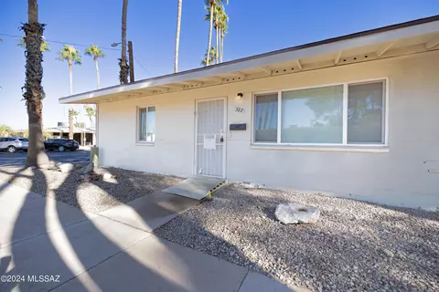 382 N Silverbell Rd, Tucson, AZ 85745
