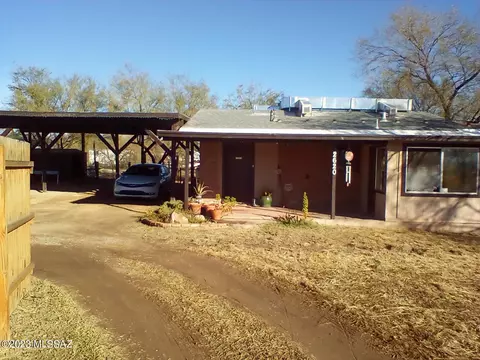 2620 W Alvaro Rd, Tucson, AZ 85746 photo 2