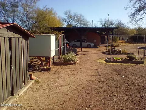 2620 W Alvaro Rd, Tucson, AZ 85746 photo 28