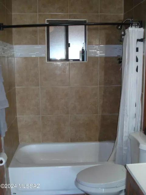 2620 W Alvaro Rd, Tucson, AZ 85746 photo 18