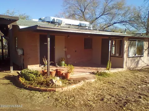 2620 W Alvaro Rd, Tucson, AZ 85746 photo 3