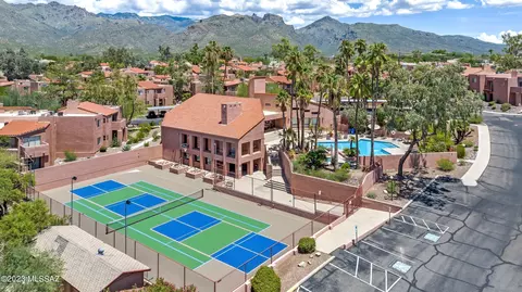 5051 N Sabino Canyon Rd #2136, Tucson, AZ 85750