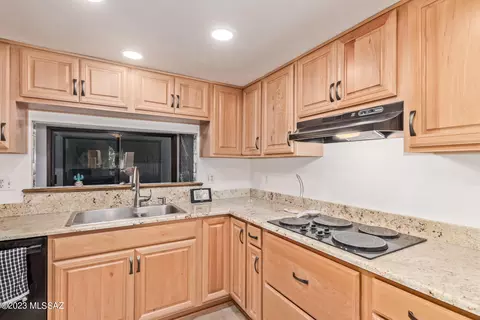 7590 E Via Cornucopia, Tucson, AZ 85715 photo 15