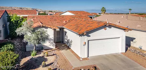 948 W Ashworth Rd, Green Valley, AZ 85614