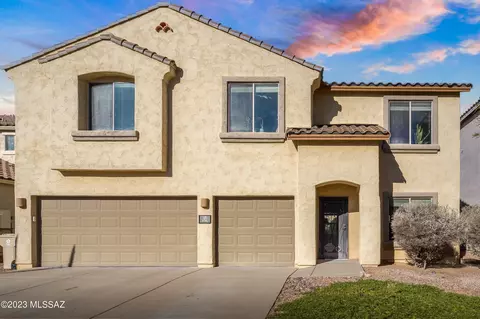 176 W Calle Cascara, Sahuarita, AZ 85629