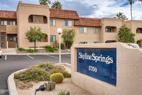 5750 N Camino Esplendora #222, Tucson, AZ 85718