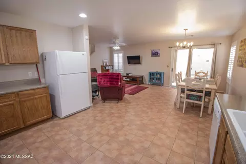 8075 E Judicial St, Tucson, AZ 85730 photo 3