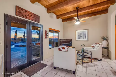 Kitchen - 5861 E River Rd, Tucson, AZ 85750 photo 1 of 5