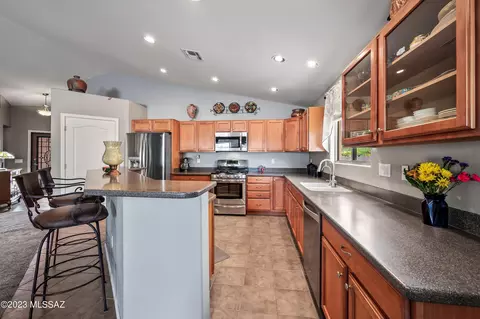 321 E Creosote Draw Rd, Vail, AZ 85641 photo 5