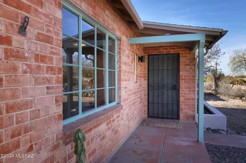 1712 E Spring St, Tucson, AZ 85719 photo 28