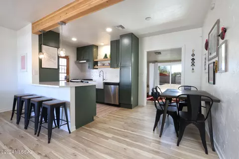 1712 E Spring St, Tucson, AZ 85719 photo 2