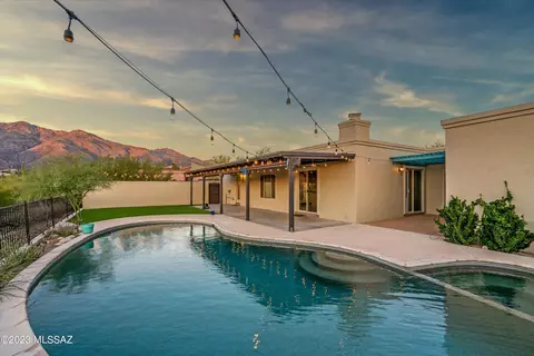 5945 E Paseo Cimarron, Tucson, AZ 85750