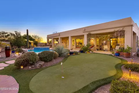 13856 N Azure Springs Dr, Oro Valley, AZ 85755