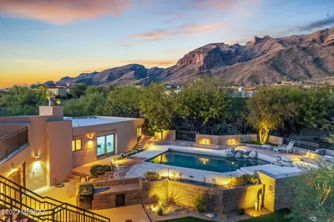 7110 N Finger Rock Pl, Tucson, AZ 85718
