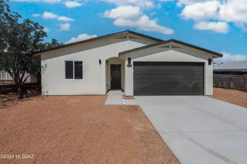 1135 S 11th Ave, Tucson, AZ 85701