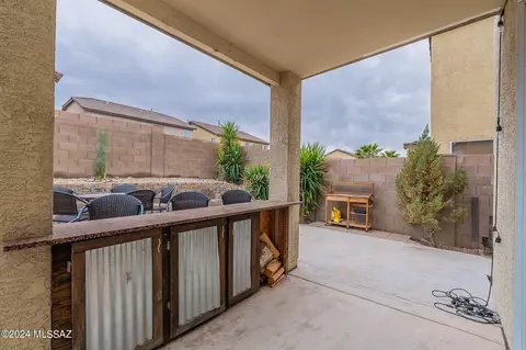 Exterior - 6979 S Catchfly Ct, Tucson, AZ 85756 photo 3 of 7