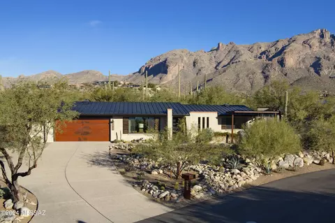 3809 E Gibbon Mountain Pl, Tucson, AZ 85718