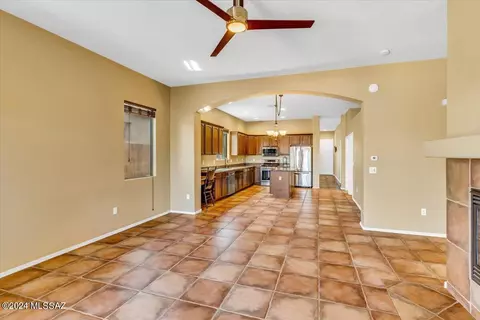 12511 E Rust Canyon Pl, Vail, AZ 85641 photo 9