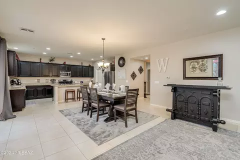 92 E Adytum Pl, Vail, AZ 85641 photo 8