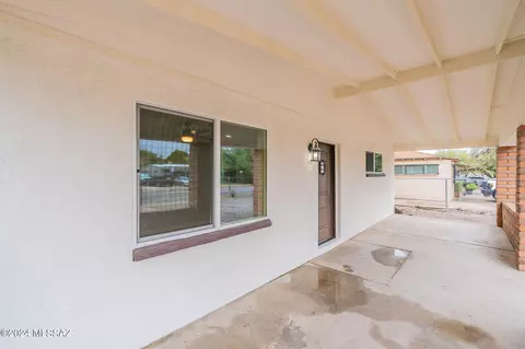 3638 E Juarez St, Tucson, AZ 85713 photo 4