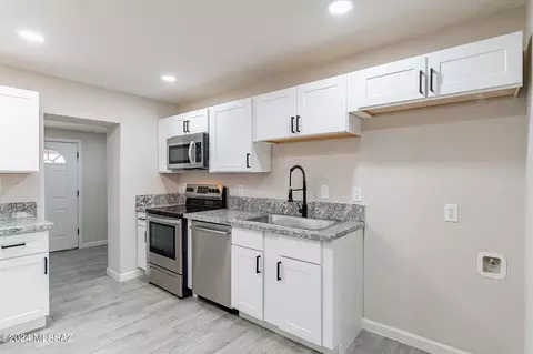 3638 E Juarez St, Tucson, AZ 85713 photo 14