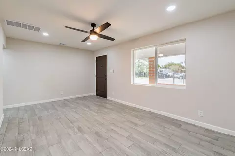 3638 E Juarez St, Tucson, AZ 85713 photo 7