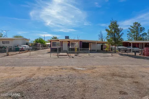 6609 W Camino Pizarro, Tucson, AZ 85757
