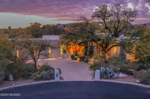 6163 N Whaleback Pl, Tucson, AZ 85750
