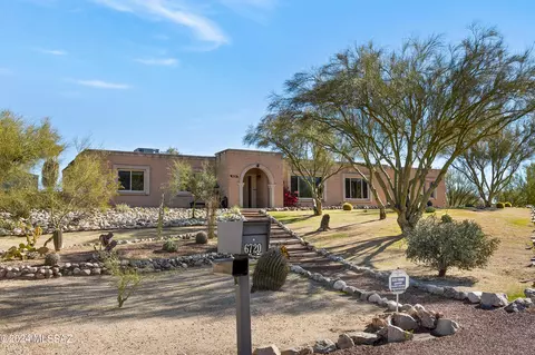 6720 N Rapallo Pl, Tucson, AZ 85741
