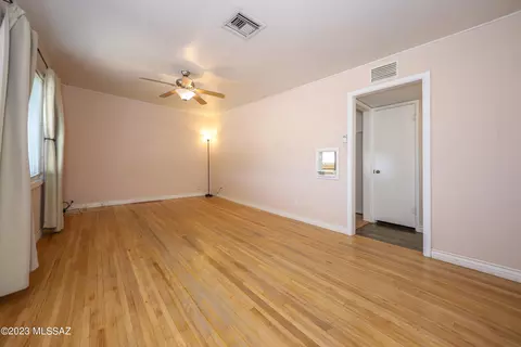 657 S Foothills Dr, Benson, AZ 85602 photo 4