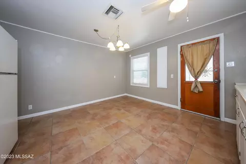657 S Foothills Dr, Benson, AZ 85602 photo 12