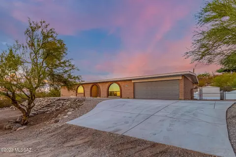 4456 N Placita Del Paisano, Tucson, AZ 85745