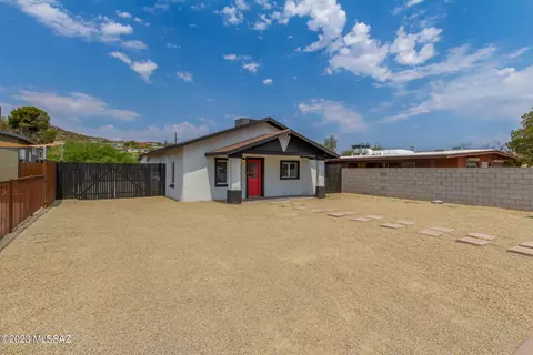 29 N Melrose Ave, Tucson, AZ 85745