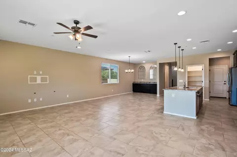 14186 E Hub Dr, Vail, AZ 85641 photo 8
