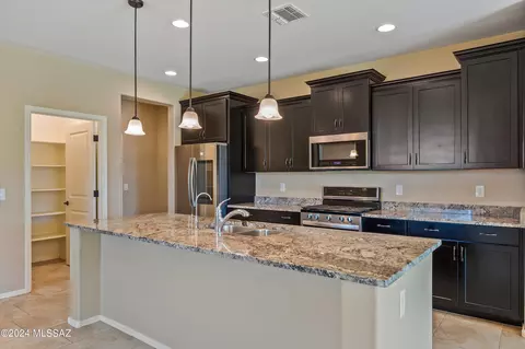 14186 E Hub Dr, Vail, AZ 85641 photo 11