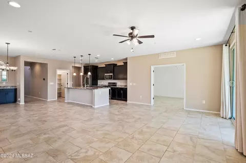 14186 E Hub Dr, Vail, AZ 85641 photo 16