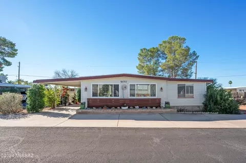 5701 W Flying W St, Tucson, AZ 85713