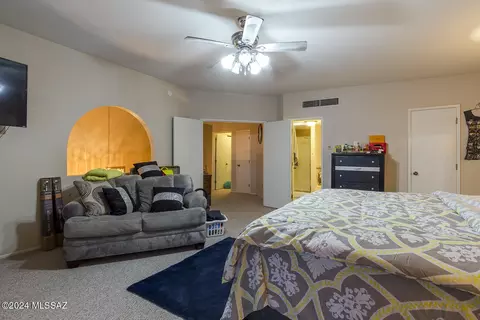 3346 E Popinac Loop, Tucson, AZ 85716 photo 13