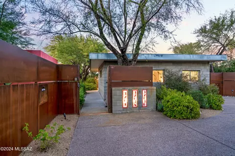3201 E Terra Alta Blvd, Tucson, AZ 85716