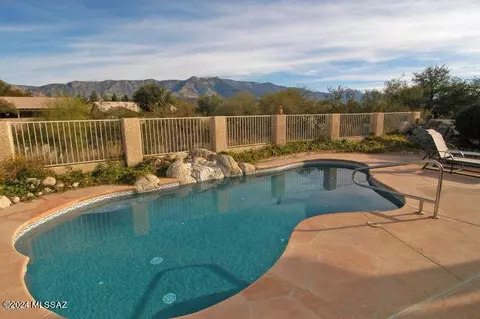 37435 S Canyon Side Dr, Tucson, AZ 85739