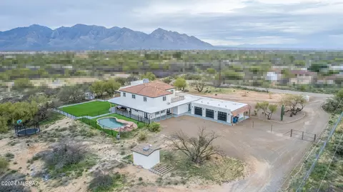 1940 W Sunkist Rd, Tucson, AZ 85755