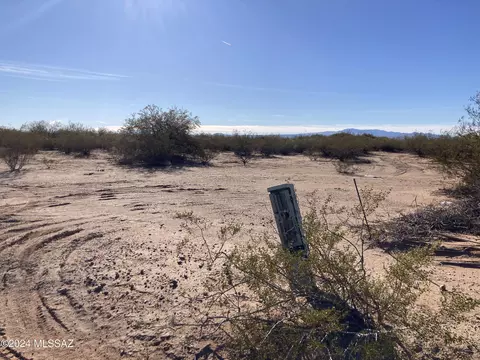 12741 W Blue Aloe St, Tucson, AZ 85735